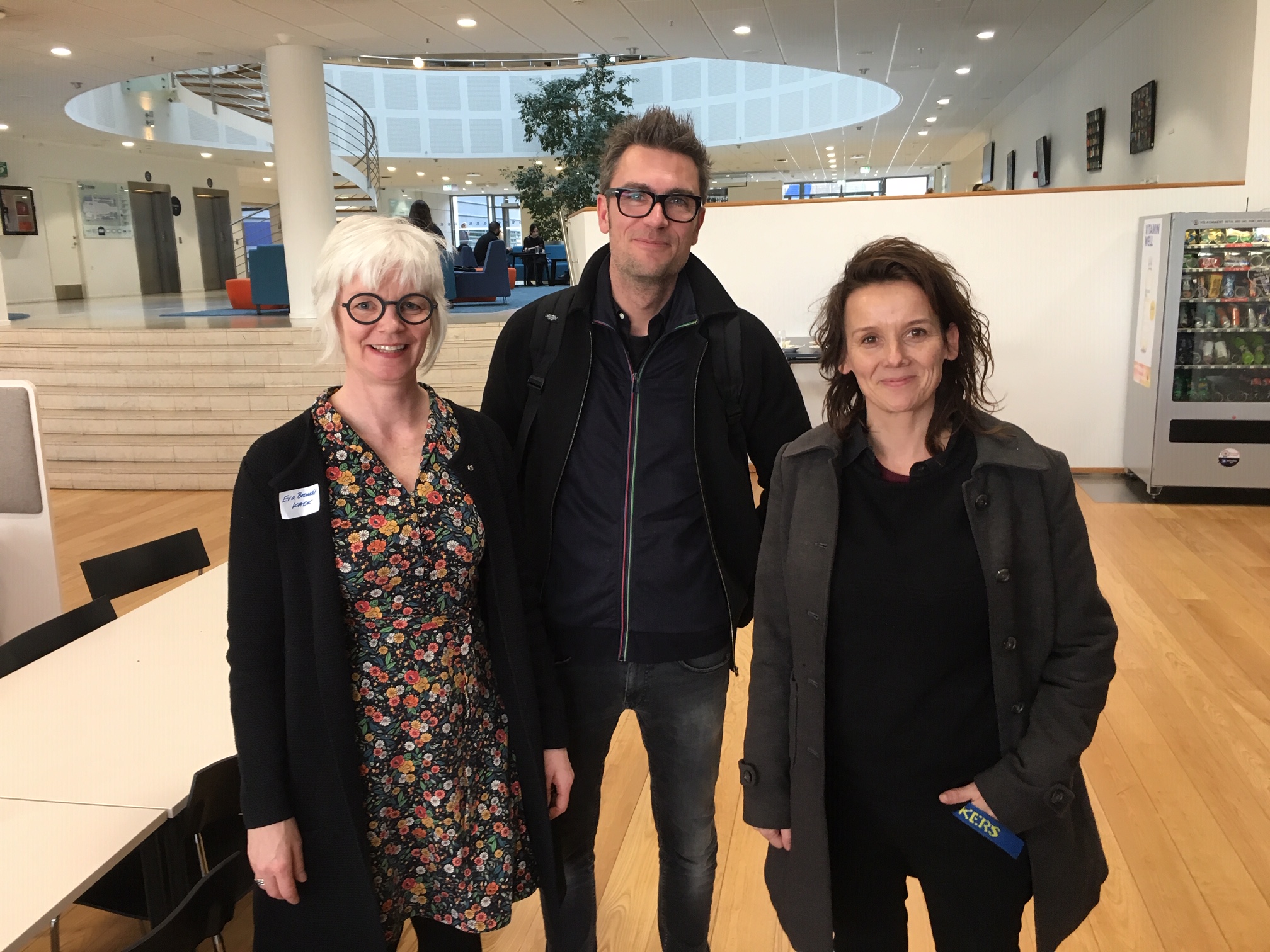 spil us_evathomaseva